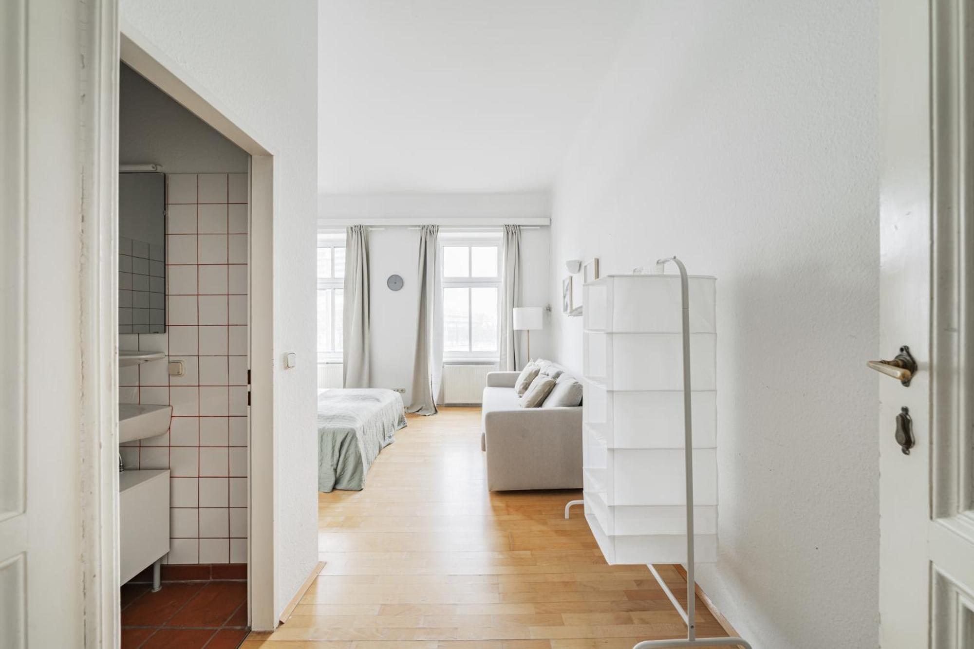 Urban Vienna Living - 18Th District Aparthotel Buitenkant foto