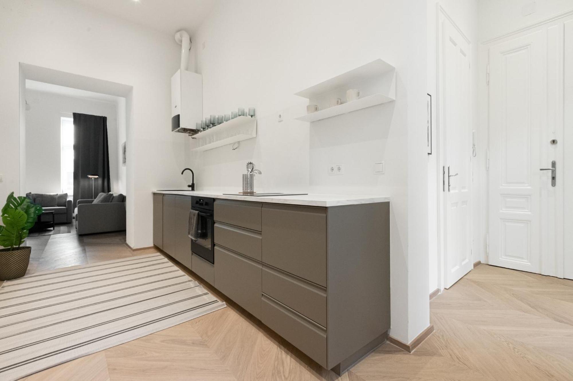 Urban Vienna Living - 18Th District Aparthotel Buitenkant foto