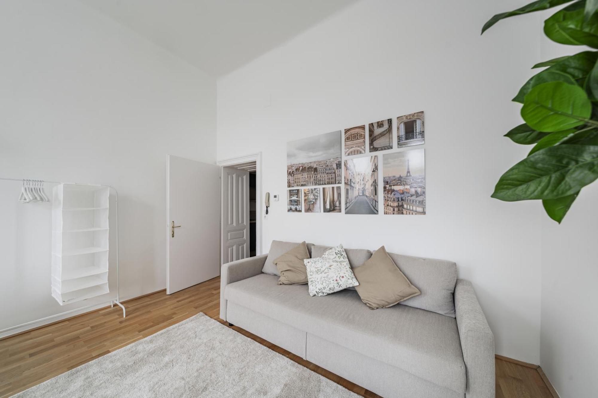 Urban Vienna Living - 18Th District Aparthotel Buitenkant foto