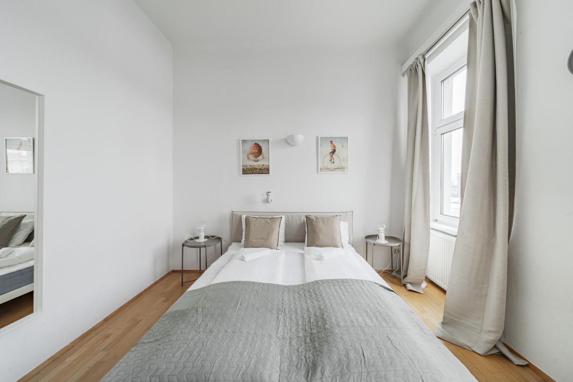 Urban Vienna Living - 18Th District Aparthotel Buitenkant foto